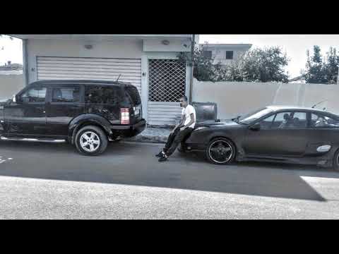 Zambi - Flokt i kam zero