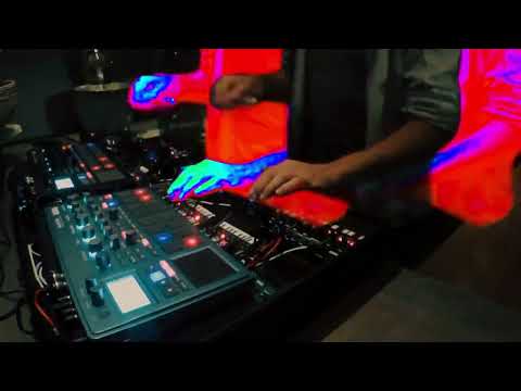 Funkl & Berg - Saturday Night (Unsupervised Edge Cutting) #dawless #electro