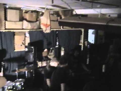 SPENGIMAS - MIND DEFECT (live in Panevezys, 2011)