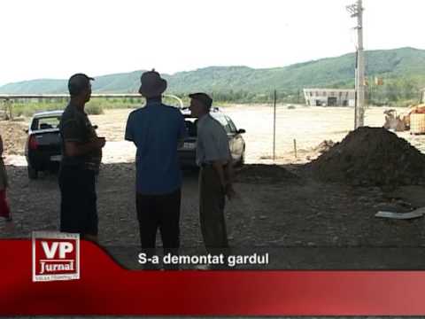 Gardul a fost demontat…