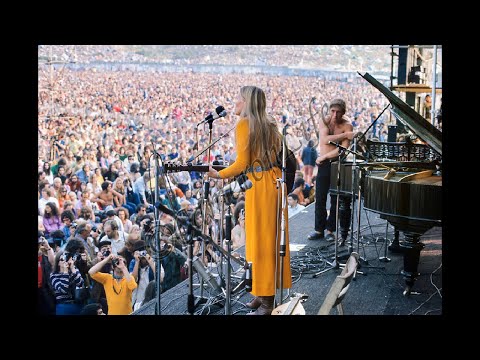 [1970] Joni Mitchell - The Isle Of Wight Festival, England - BluRay 5.1 surround 96KHz—24bit