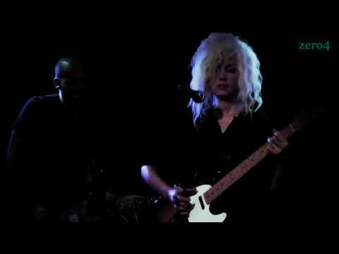 Evi Vine, live à l'An Vert