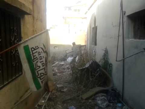 اصابة أحد عناصر لواء قوات الردع اثناء الاشتباكات على جبهة اللواء 82 في الشيخ مسكين في ريف درعا