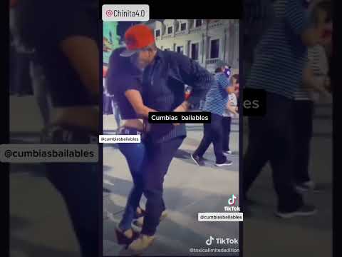 Los ferrocarriles #shorts #bailando #calle #diversión #disfrutando @chinita4.0