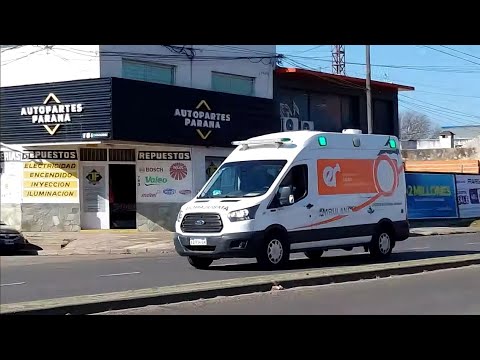 Ambulancia del C. de Salud de Colonia Avellaneda en Código Rojo