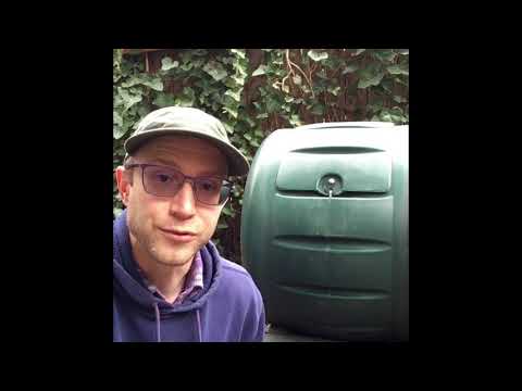 image-How does the envirocycle composter work?