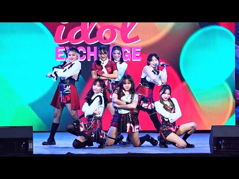 "ต้องไปเรียน" by "Dearest" @ "Idol in Wonderland" :Idol Exchange MBK Center