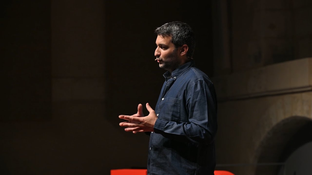 De la photographie de lieux abandonnés à la nature forte | _ Jonk | TEDxChâteauroux