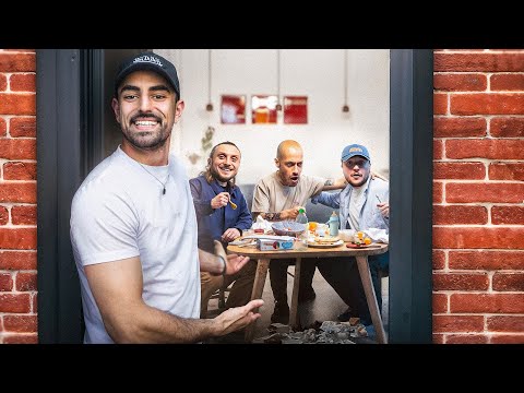 UN REPAS TOUT SAUF PARFAIT ! (ft Mcfly & Carlito et Élian)