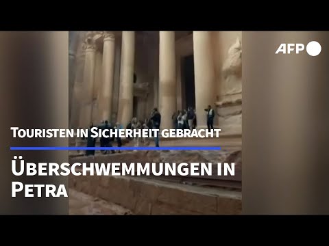 Überschwemmungen in Petra: Touristen in Sicherheit gebracht | AFP