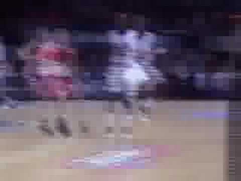 42 13-02-08 - BCO-Antwerp - Leigh Enobakhare met een prachti