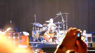 Happy b-day by Pearl Jam