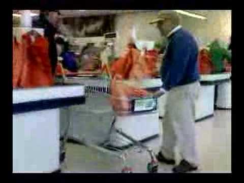 Norris Cole (Malcolm Hebden) in Sainsburys, Coronation Street
