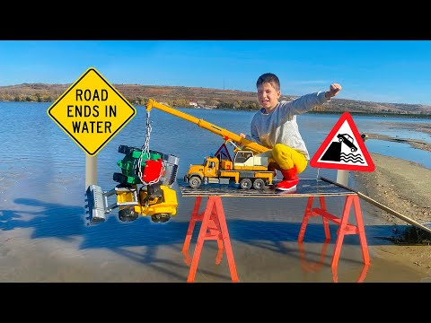 Darius learns new car road signs and water danger traffic sign for kids