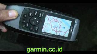 preview picture of video 'Garmin GPSMAP 78S Floating with Hungry Belida Fish'