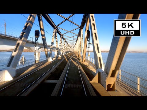 The longest railway bridge in the Netherlands: Den Bosch - Dordrecht CABVIEW HOLLAND FLIRT 21/12/21