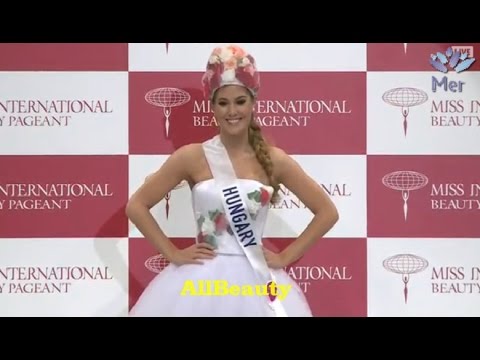 Miss International 2015 National Costume HUNGARY Linda Szunai