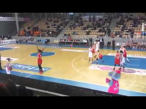 Ostatnie sekundy meczu finałowego Pucharu Polsk.