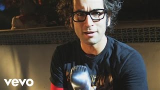 Motion City Soundtrack - A Life Less Ordinary (Need a Little Help)