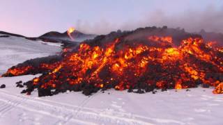 Vulcano Etna eruzione 28 febbraio 2017. Il fronte lavico.