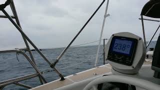 1984 Hoyt Freedom 32 sailing west from Buffalo 10/12/17