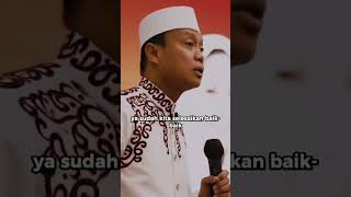 Download lagu Periksa HP suami, untuk apa?? #ustadzdasadlatif #shortvideo #shorts #dakwah #dasatlatif #trending mp3