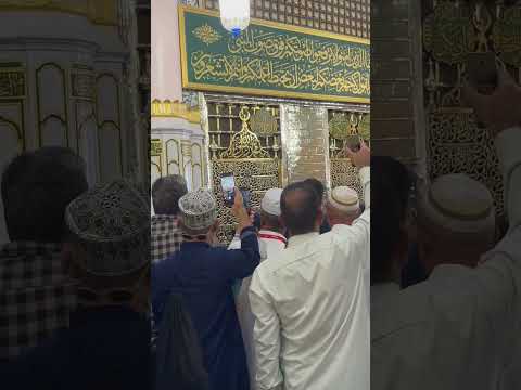 #mustsee beautiful view of the noble rawdah #madina #nasheed #islam 😱😢😢😢😢❤️❤️❤️❤️❤️❤️❤️❤️❤️❤️❤️