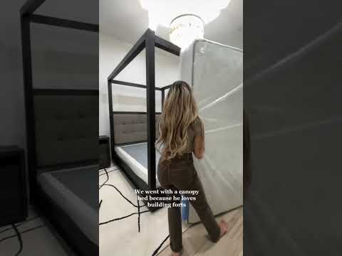 YouTube · The Beverly Halls — Kamar impian Mar’Cannon yang super keren! Dijamin bikin betah berlama-lama di rumah. 😍✨