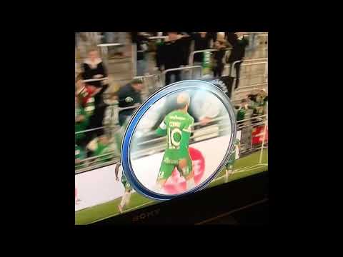 KENNEDY FÅNGAR GLAS MED BIRA OCH DRICKER (Hammarby - Göteborg) (3-0)