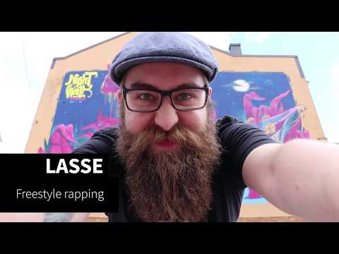 Lasse Freestyle Rapping