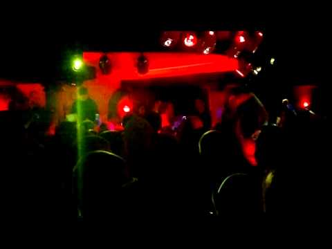 LIVE Ona tańczy dla mnie - WEEKEND