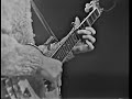 Maladie d'amour performed by Pete Seeger (Rainbow Quest 1966)