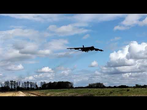 B-52 Arrival RIAT 2023