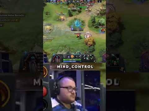 Aleksib's 1vs3 clutch #shorts