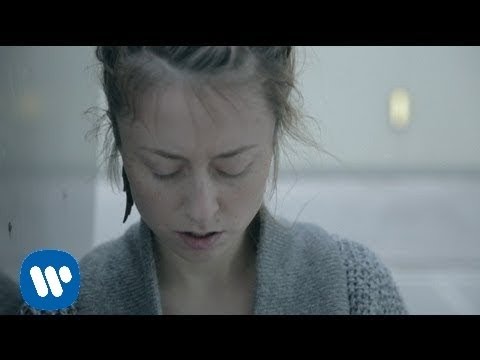 Natalia 'Natu' Przybysz - Niebieski (official video)