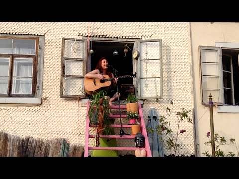 WORLD STAND STILL - FENSTER-BENEFIZKONZERT 17.4.2020