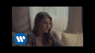 El traidor Music Video