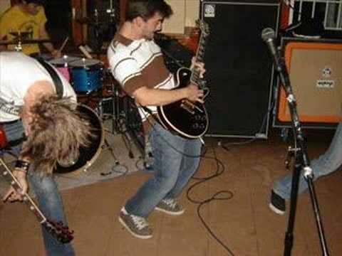 Dont Die On Me Tonight - Ten Second Epic