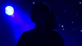 IL DIVO &amp; Lea Salonga - Memory