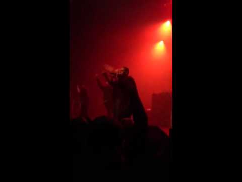 Esto es de puta mama live at AB 2012