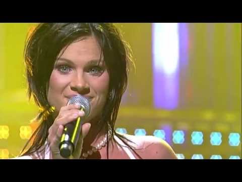 Ellen singing "This Love" by Maroon 5 - Liveshow 7 - Idols season 3