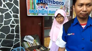 preview picture of video 'MACA Gerakan Madiun Membaca di Alun-alun Madiun'