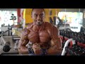 Amin Rasuad Flexes