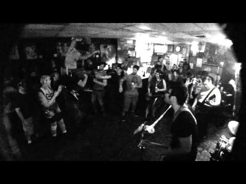 Caffiends at Uncle Lous - Part 1 (HD Pro Audio)