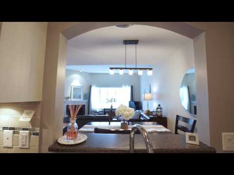 433 2980 Princess Crescent  For sale 1 bed den top floor 921 sq ft