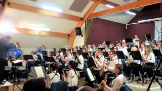 HUIT ET DEMI par l'Union Musicale de Sancey