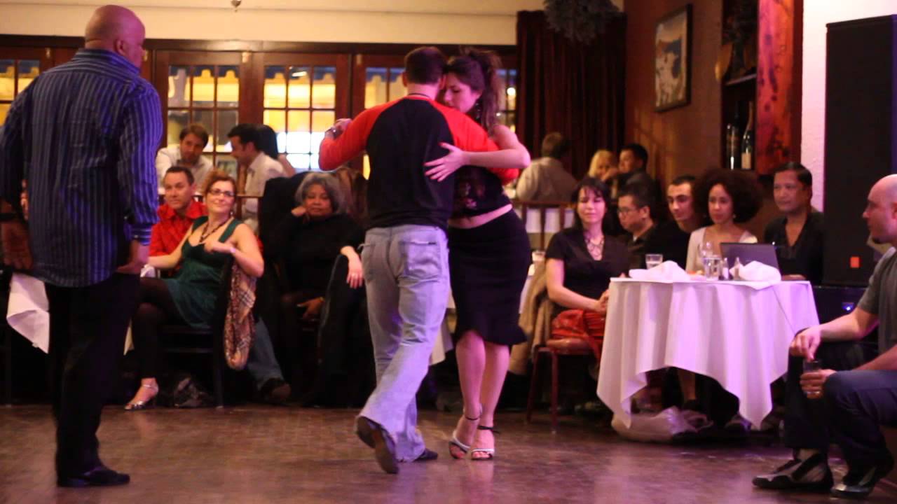birthday dance for Daniela Roig at Milonga Pizpireta Chicago