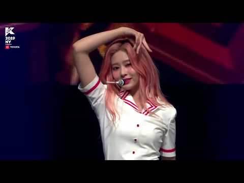 IZ*ONE - "Rumor" KCON NY 2019 190607
