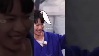 Download lagu Doyoung collecting 'Hyungs' from all around the industry 💚 #nct #doyoung mp3