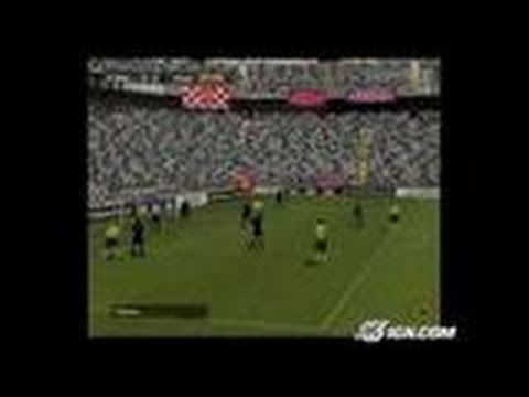 FIFA Soccer 2004 Sports Gameplay_2003_10_29_5